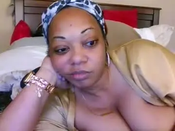 Chaturbate Best live sex cam show of brownroundrenee