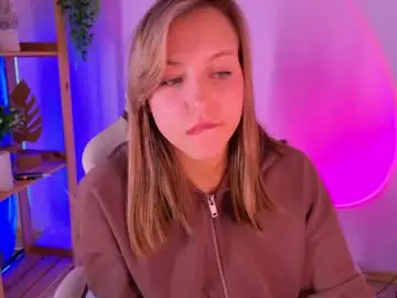 Chaturbate Live Sex Cam of cindylovesmith