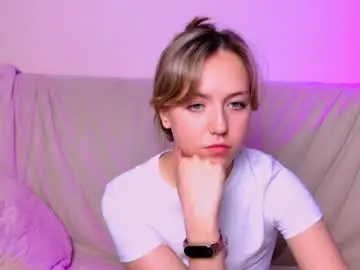 Chaturbate Live Sex Cam of cindylovesmith