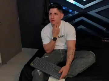 Chaturbate Sex Cam of johan_williams_07