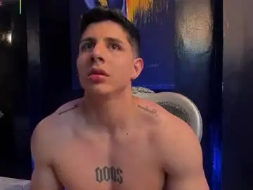 Chaturbate Live Porn of johan_williams_07