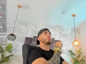 Chaturbate Best live sex cam show of nate_franco