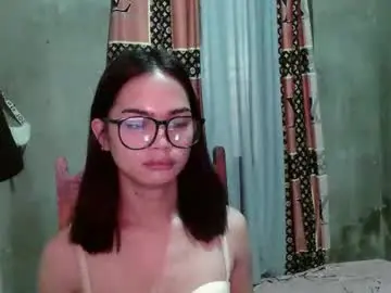 Chaturbate Nude Webcam of prettykhelcy