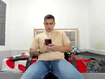 Chaturbate Watch Live Sex Cams of simonkeler