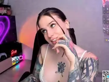 Chaturbate Private Sex Chat of arya_deepthroat_queen