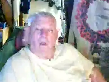 Chaturbate Live Sex Cam of canoelicker69