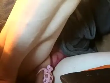 Chaturbate Sex Cam of cherry_b0tt0m