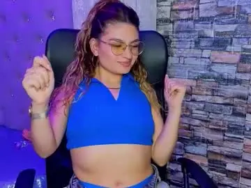 Chaturbate Watch Live Sex Cams of emili_rouse_