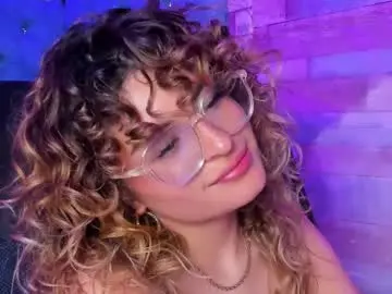 Chaturbate Watch Live Sex Cams of emili_rouse_