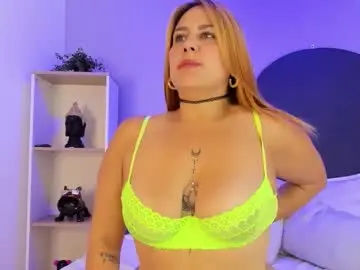 Chaturbate Live Sex Cam of taracarsonn