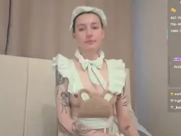 Chaturbate Live Sex Cam of bellaward2