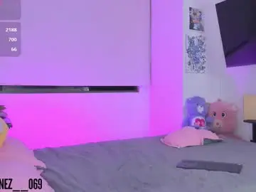 Chaturbate Sex Chat of chloe__daviss