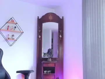 Chaturbate Live Sex of chloe__daviss