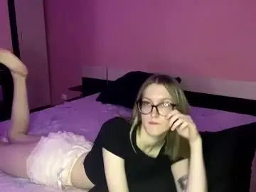 Chaturbate Free Live Porn of julia_charm