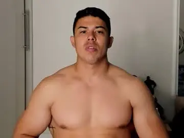 Chaturbate Free Porn Cam of chris_harank1