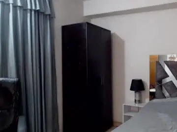 Chaturbate Adult Video Chat of frank_heaven_shore