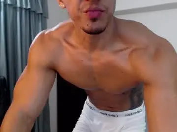 Chaturbate Watch Live Sex Cams of frank_heaven_shore