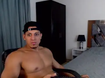 Chaturbate Adult Webcams of frank_heaven_shore