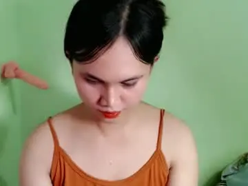 Chaturbate Adult Webcams of ursweet_athisa18