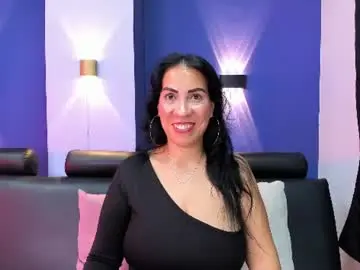 Chaturbate Sex Chat of amberjoymilf