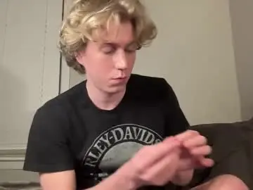 Chaturbate Adult Video Chat of clydeaustin