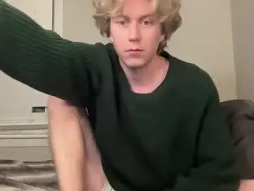 Chaturbate Live Sex Cam of clydeaustin