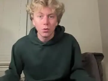 Chaturbate Live Sex Cam of clydeaustin