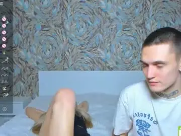 Chaturbate Live Sex Cam of eshcka