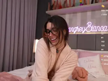 Chaturbate Live Sex Cam of jeangreybianca
