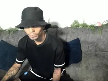 Chaturbate Free Live Porn of jhonson821