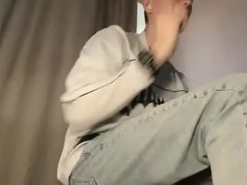 Chaturbate Private Sex Chat of kevin_hornyyy