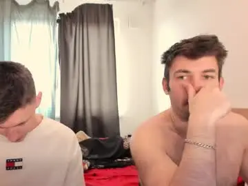 Chaturbate Free Porn Cam of kevin_hornyyy