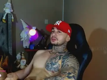 Chaturbate Watch Live Sex Cams of martin_colby05