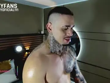 Chaturbate Free Porn Cam of martin_colby05