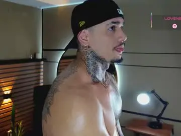 Chaturbate Best live sex cam show of martin_colby05