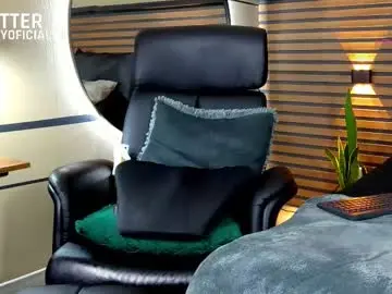 Chaturbate Live Sex Cam of martin_colby05