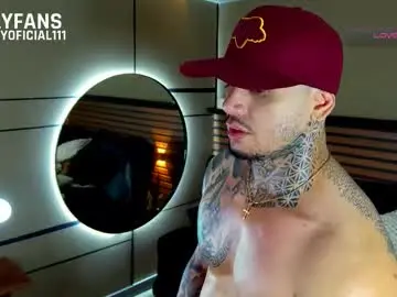 Chaturbate Adult Webcams of martin_colby05