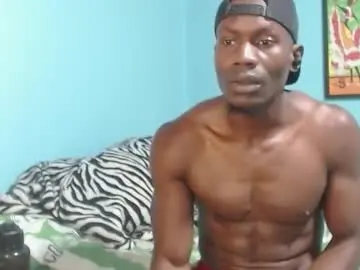 Chaturbate Best live sex cam show of miltonn_jakee