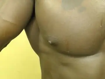 Chaturbate Free Porn Cam of musclegodsammy23