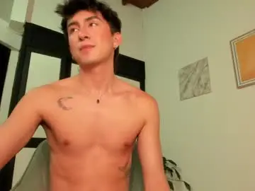 Chaturbate Adult Webcam of sweettaaron