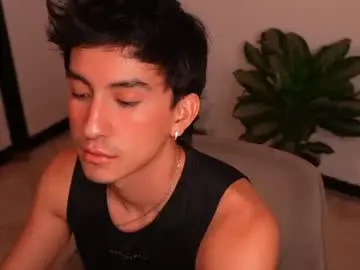 Chaturbate Free Live Porn of sweettaaron