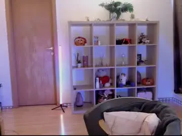 Chaturbate Free Live Porn of alycediamond21