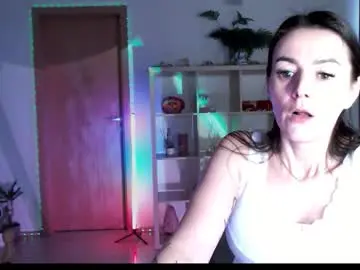 Chaturbate Best live sex cam show of alycediamond21