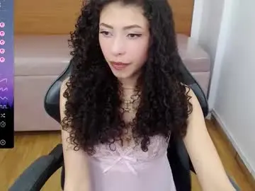 Chaturbate Live Porn of danatella_a