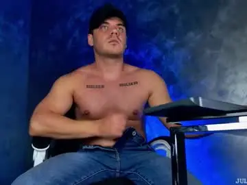 Chaturbate Sex Cam of juliusmasters