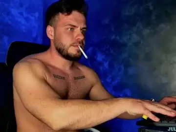 Chaturbate Best live sex cam show of juliusmasters