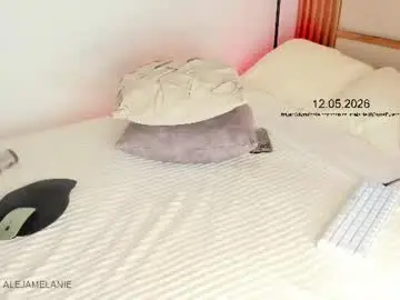 Chaturbate Adult Webcam of miss_melanie18