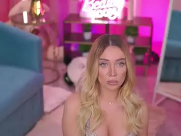 Chaturbate Watch Live Sex Cams of nadyablue