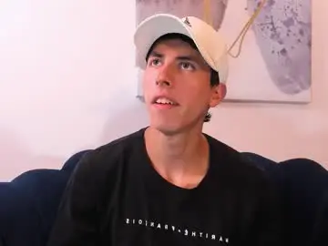 Chaturbate Live Sex Cam of harry_klein