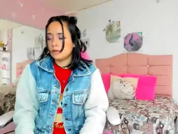 Chaturbate Best live sex cam show of ivyyemerald_